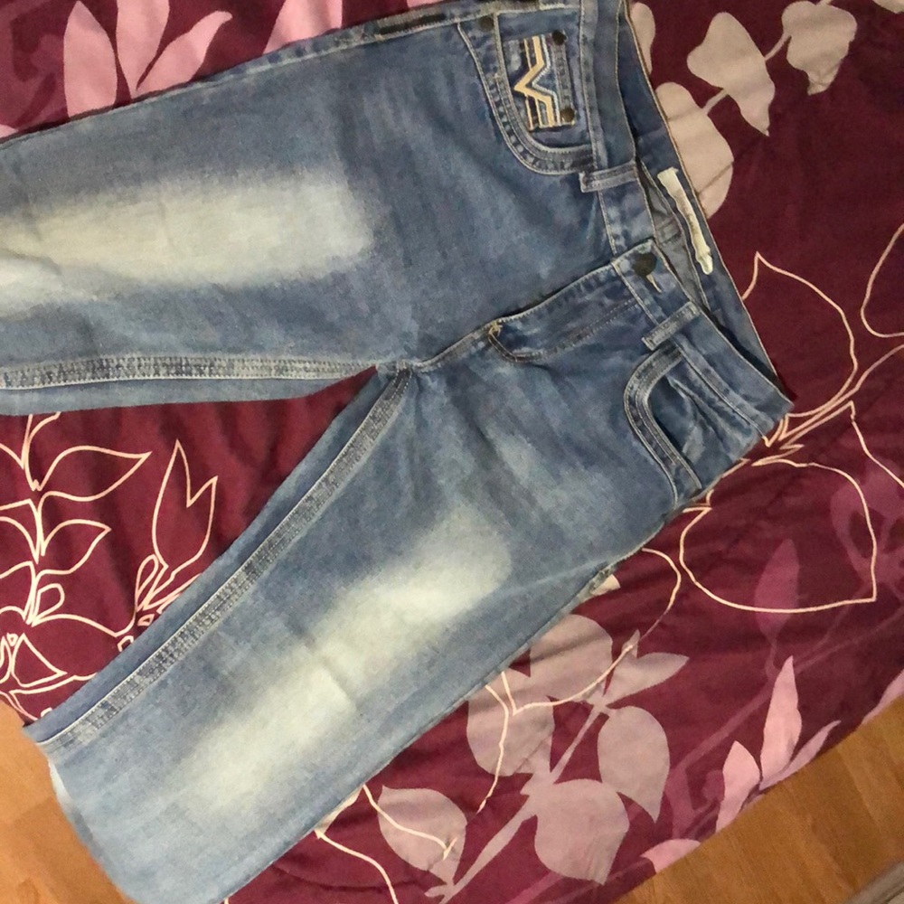 Jeans - Picture 2 of 3